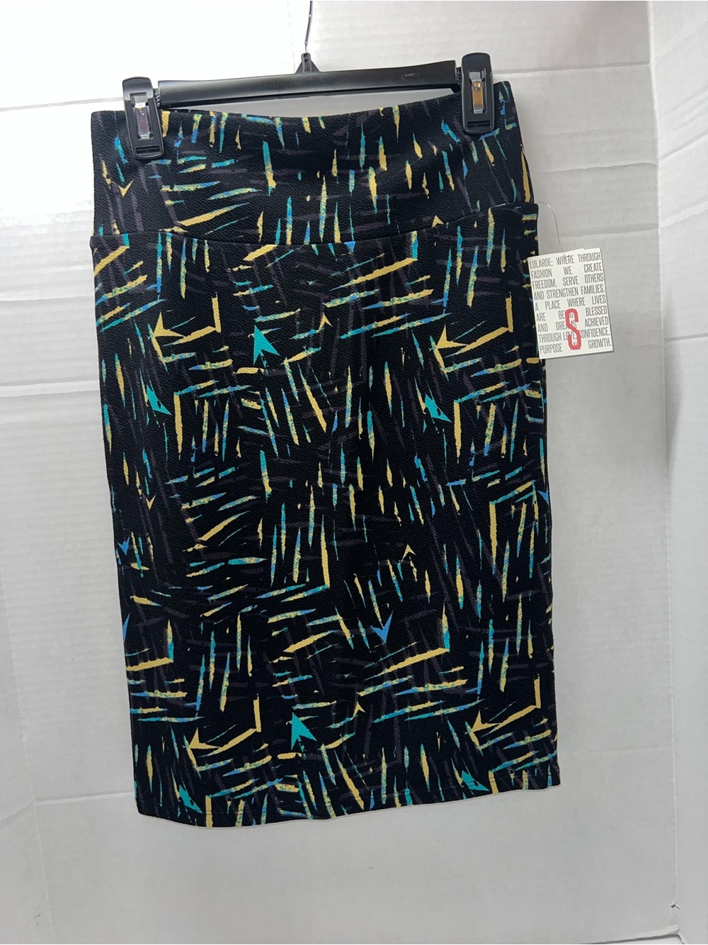 LulaRoe Cassie Black Abstract Print Pencil Skirt with Teal & Yellow Accents